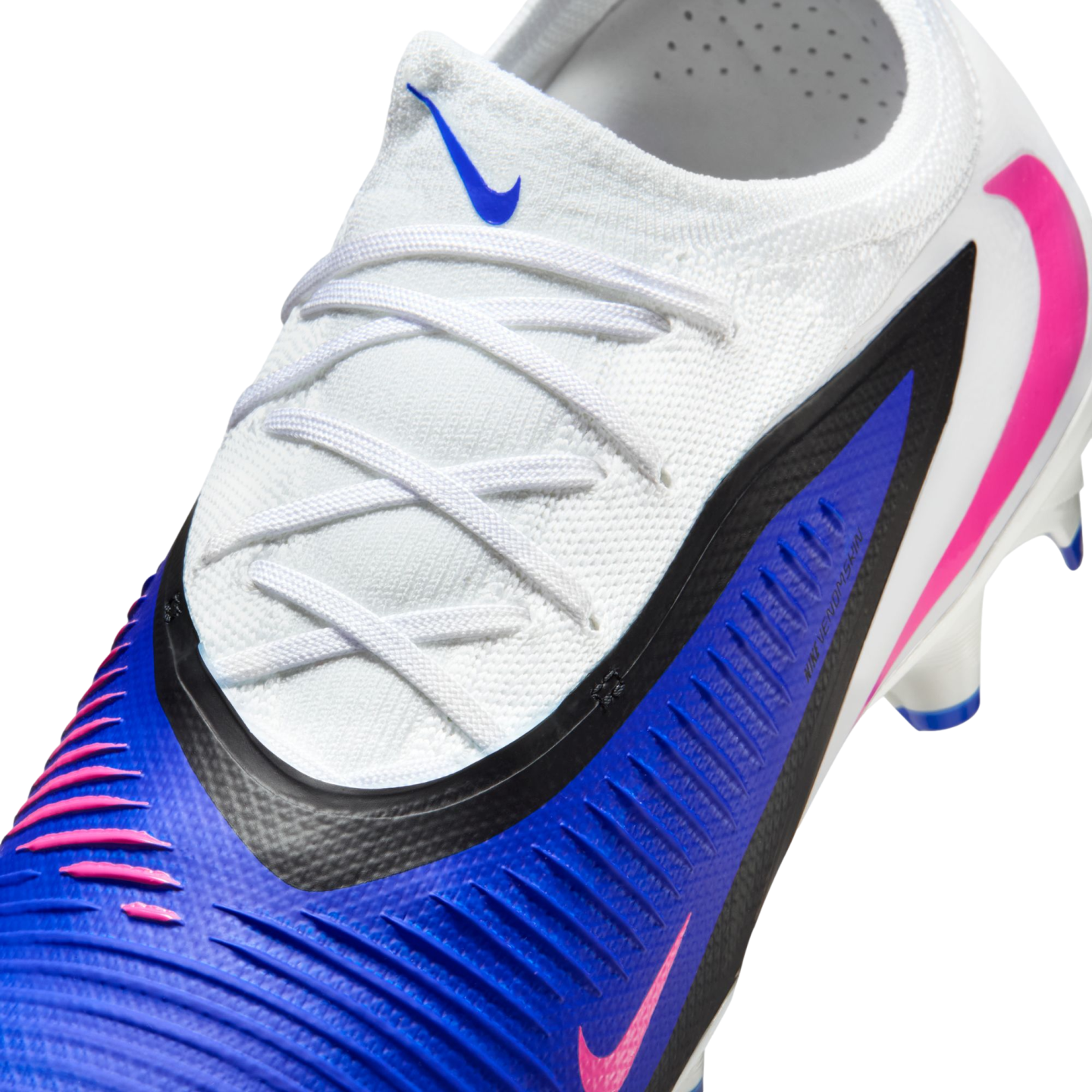 Nike Phantom 6 Low Pro Firm Ground Cleats