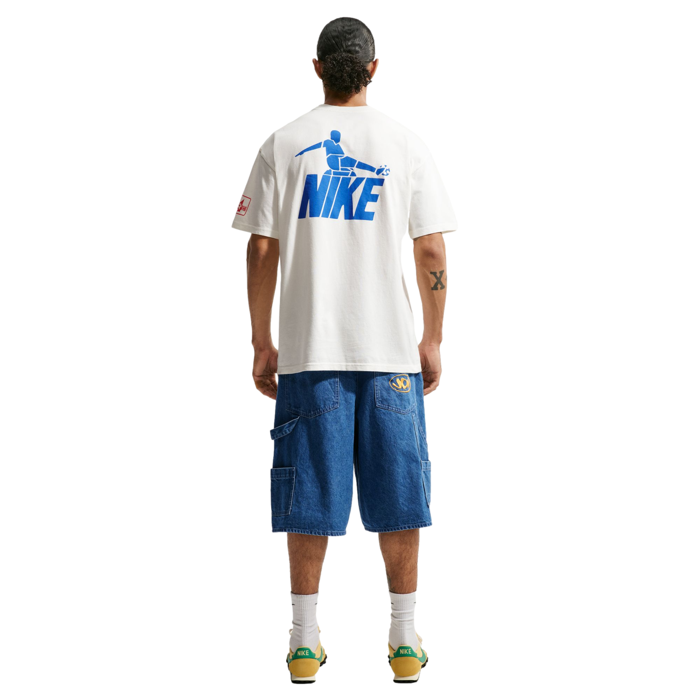 Nike Sportswear Lifestyle Celeb Tee