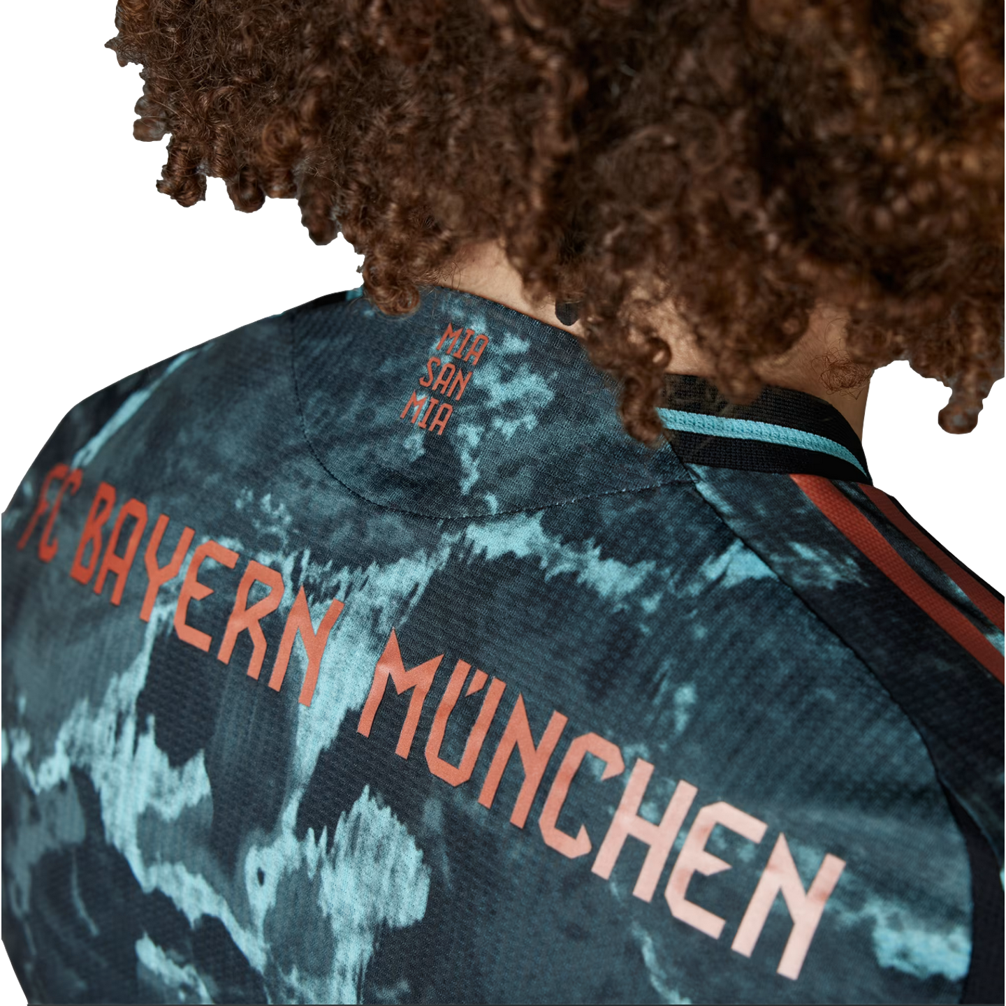 Adidas Bayern Munich 24/25 Authentic Away Jersey JE8669