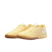 (NIKE-580456-801) Zapatos de fútbol sala Nike Lunargato II (lanzamiento 4/20/24)