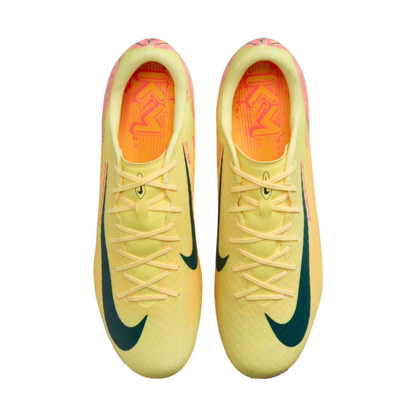 Chaussures de football à crampons pour terrain sec Nike Mercurial Zoom Vapor 16 Academy KM Mbappé