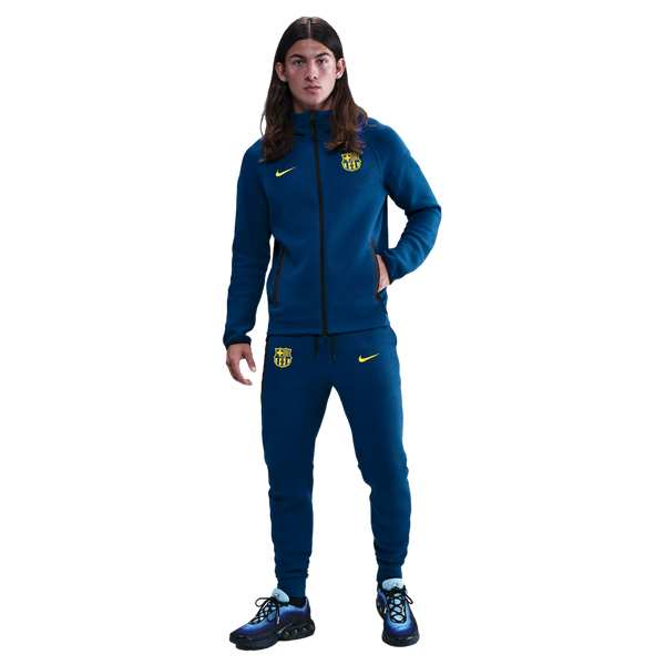 Nike Barcelona Tech Fleece SE Full Zip Hoodie Soccer FZ1274-432 Orange