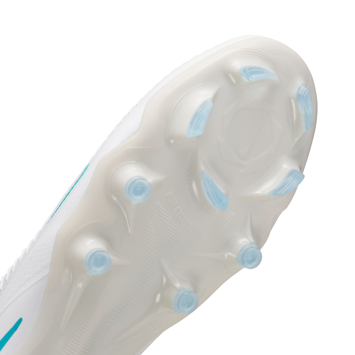 Nike Phantom 6 Low Pro Firm Ground Cleats
