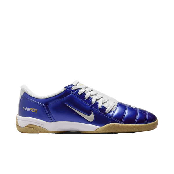 nike total 90 futsal shoe