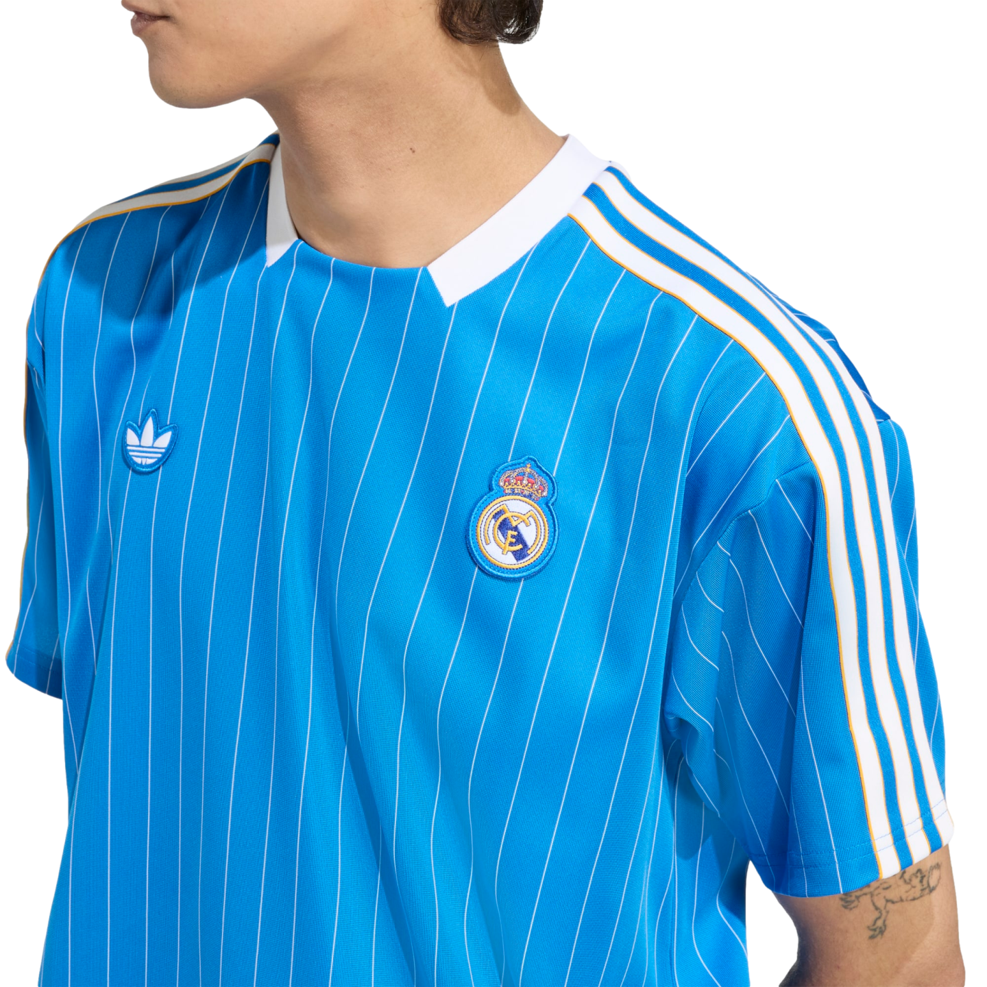 サッカーユニフォーム:adidas REAL MADRID s-l1200.png