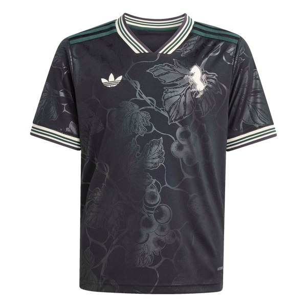 KC3497_1_APPAREL_Photography_F