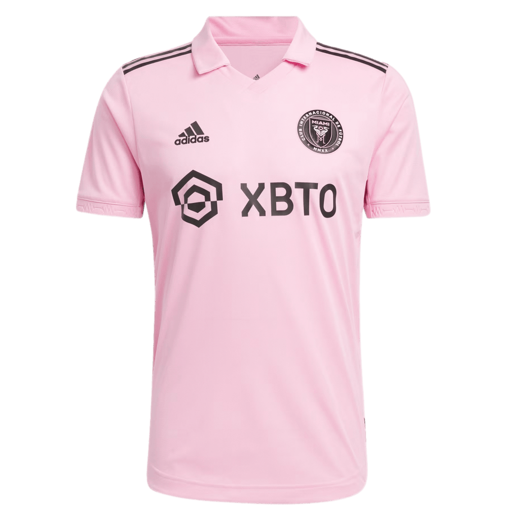 ピンク サッカーシャツ 10番 サイン入り ScreenShot2024-01-11at5.58.