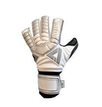 Aviata O2 Ultra Yeti Edition Goalkeeper Gloves